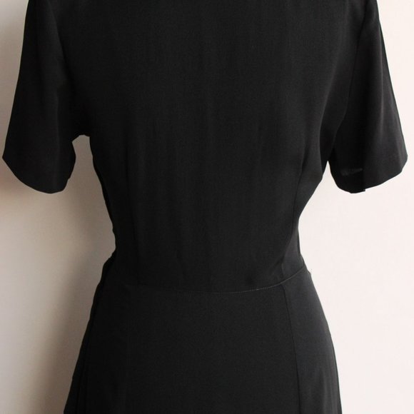 Vintage 1940s Dress / Black Rayon Dress With Shawl Collar, Front Peplum Shoulder - Picture 9 of 11